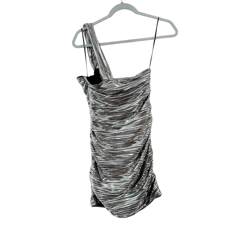 ASTR THE LABEL Revolve Golda Silver Metallic Ruched One-Shoulder Mini Dress - XS - Picture 4 of 5